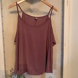 Mudd Cold Shoulder Top, Size XL